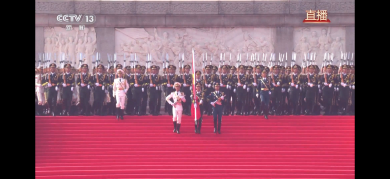 與國同頻丨商?？萍冀M織觀看 “九三閱兵”，見證強軍風(fēng)采！傳承偉大抗戰(zhàn)精神，凝聚科技報國力量(圖4)